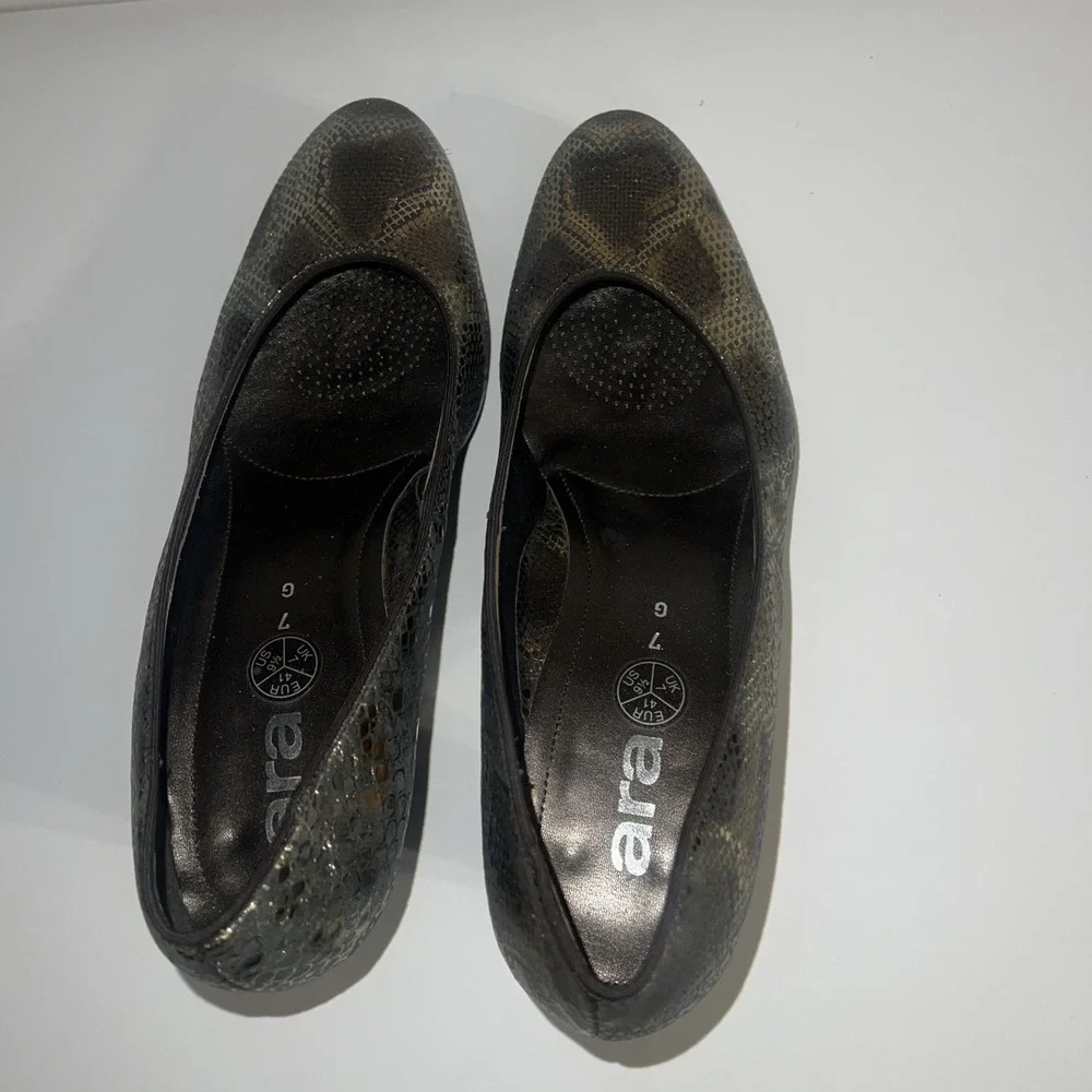Office Coporate Kitten Block Heel Ara Ophelia Heels 9.5 Snake Skin Pump